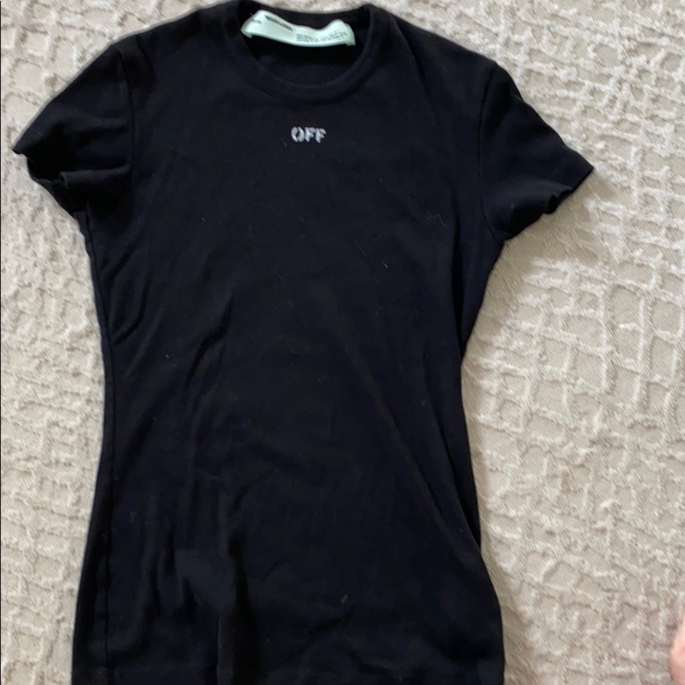 Off white t shirt
